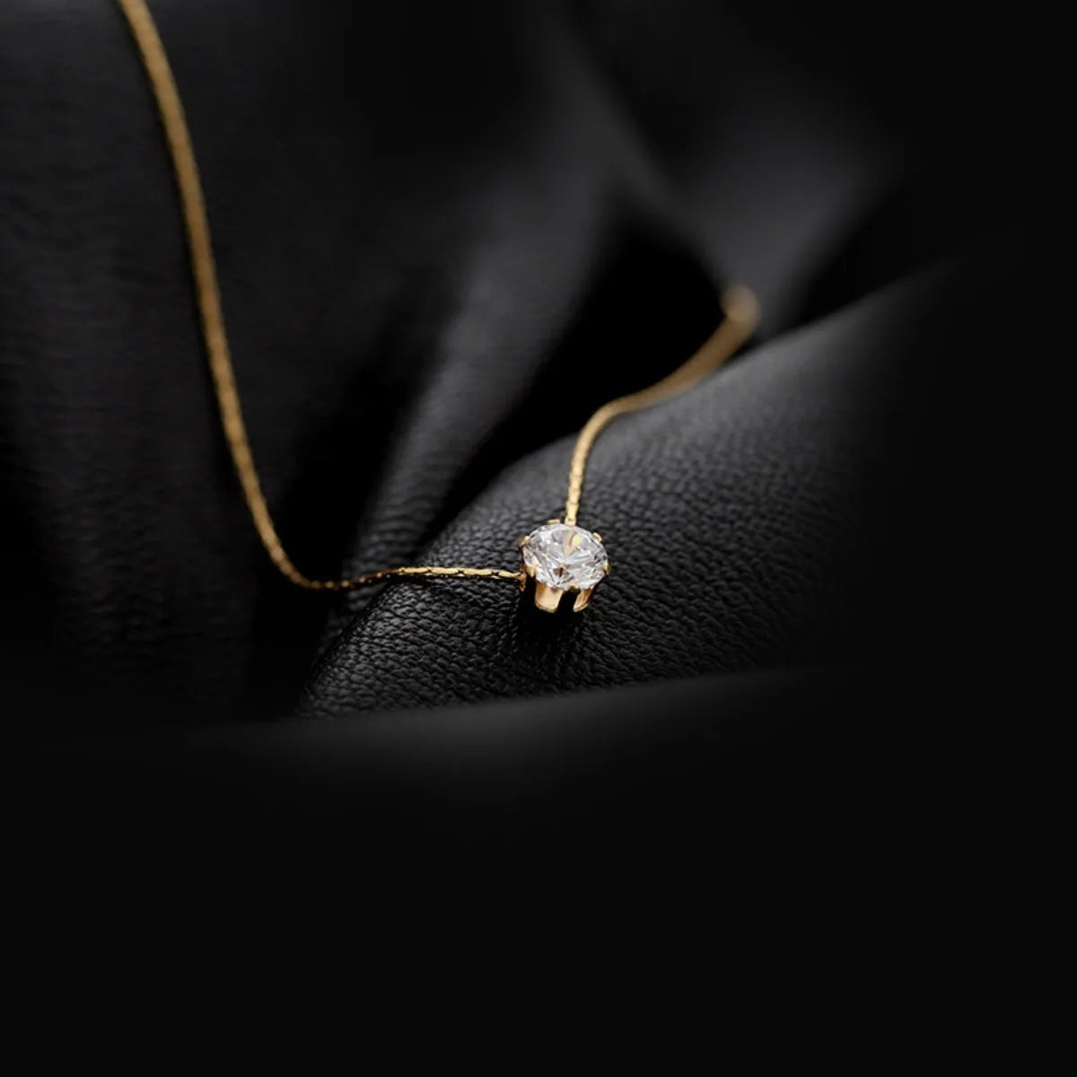 Ultra-simple Stainless Steel Golden Wire Chain Advanced Sense Inlaid